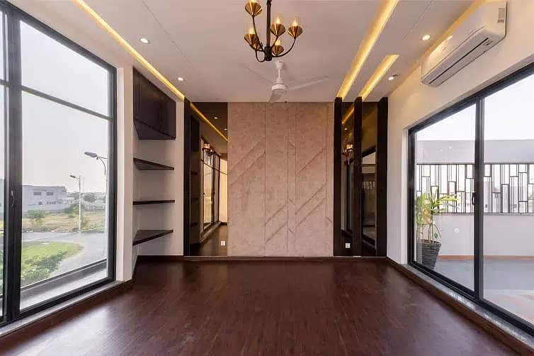 1 Kanal Modern Luxury Design Beautifull House For sale In DHA Phase 7 18