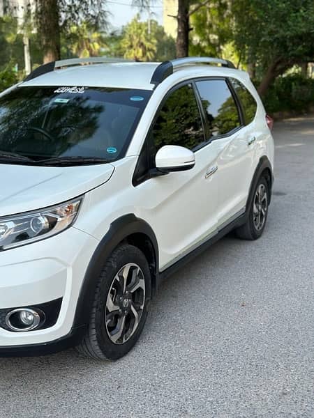 Honda BR-V  I-vtech S 1