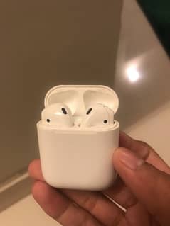 AirPods