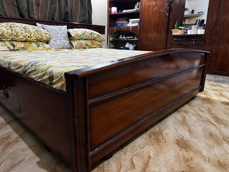 Solid wood Double Bed with Mattress & Side Tables 3