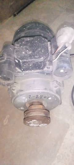 2hp japani motar barai frokht rpm 2800. Rate 22000 likh do