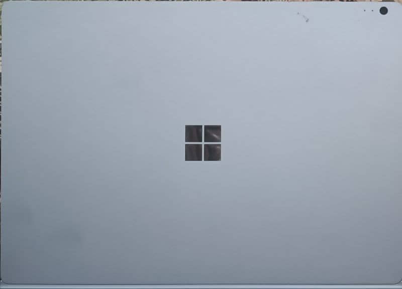 Microsoft surface like new 5