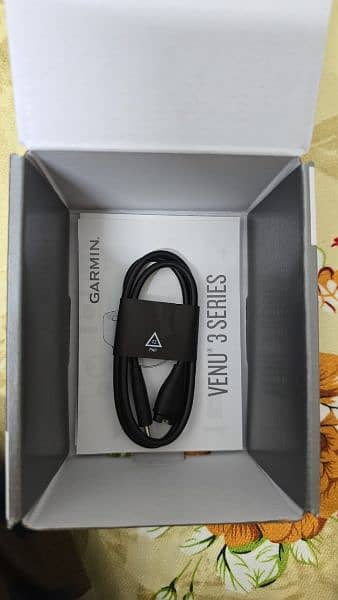 Garmin Venu 3 (Brand New Condition) 2