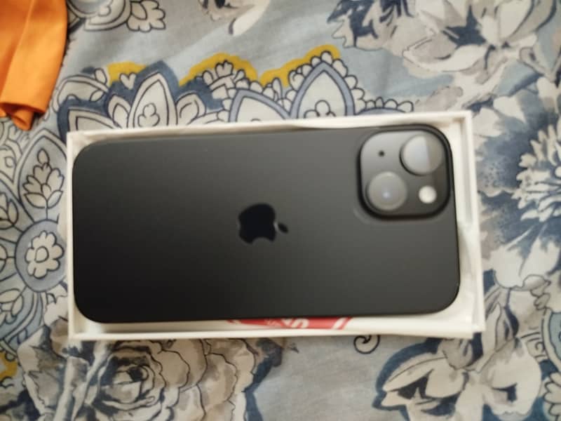 iPhone 15 128 gb 1