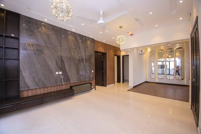 10 Marla Modern Luxury Design Beautifull Full House For Rent In DHA Phase 7 9