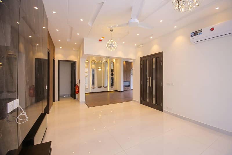 10 Marla Modern Luxury Design Beautifull Full House For Rent In DHA Phase 7 21