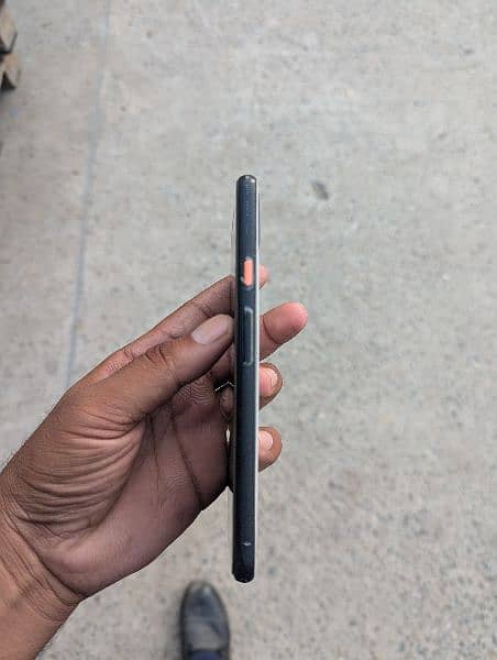 Google pixel 4xL 6