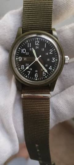 Daiso Japan Military Style Watch Olive Japanese