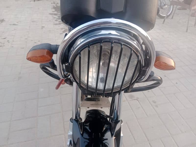 YAMAHA YBZ FOR SALE IN GUJRAT 4