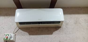 1 Ton Orient invertor AC