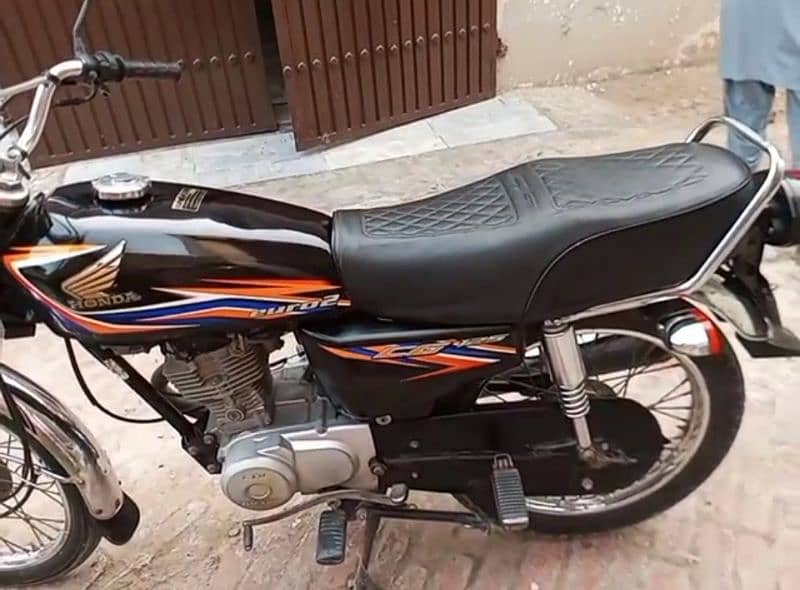 Honda 125 18 Model 4