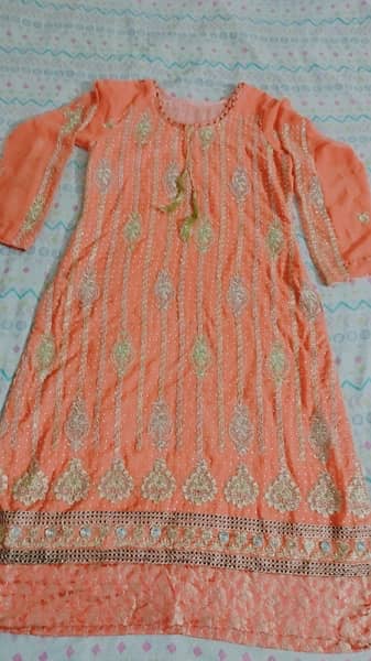 Peach color 3piece suit fancy embroided [used] 1