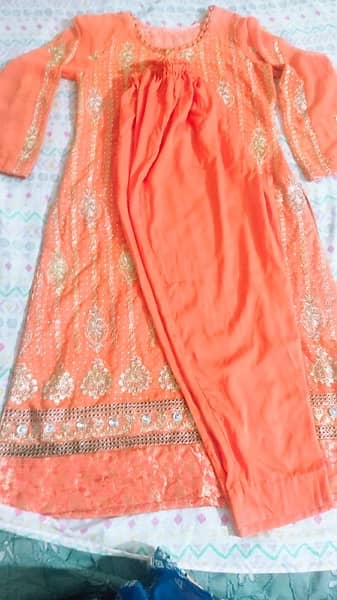 Peach color 3piece suit fancy embroided [used] 3