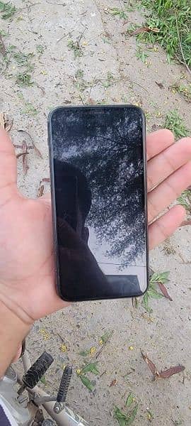 iphone 11 pro non pta (non active) 2