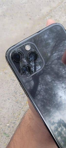 iphone 11 pro non pta (non active) 7