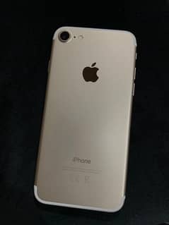 Iphone 7  32GB  Gold  ( PTA Approved )