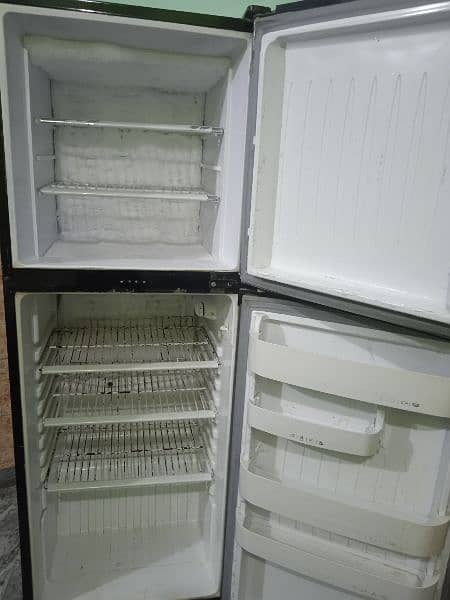 orient fridge 2