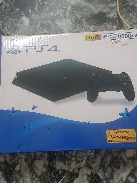 PS4 Slim 500gb non jailbreak (with box) 0