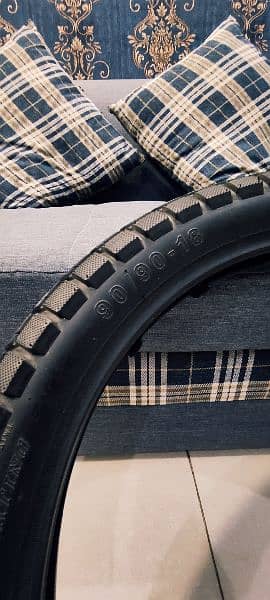 PANTHER Motorcycle Tyre (USED) 5