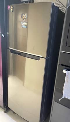 dawlance 2 door fridge