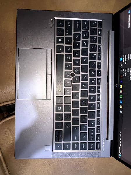 HP Zbook firefly 14 G8 Mobile workstation ci7 11th Gen 2