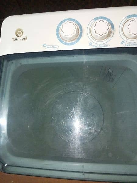 Dawlance semiautomatic washing machine and dryer 6500 4