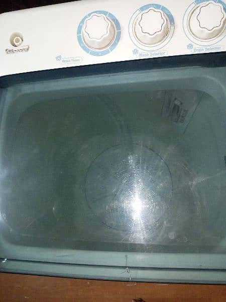 Dawlance semiautomatic washing machine and dryer 6500 5