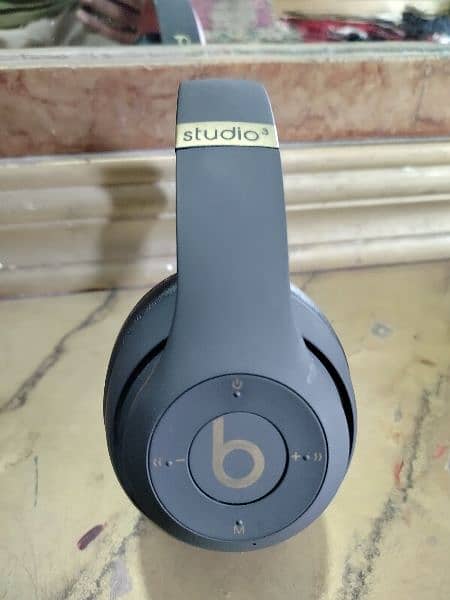 headphones beat studio 3 wireless Bluetooth 0