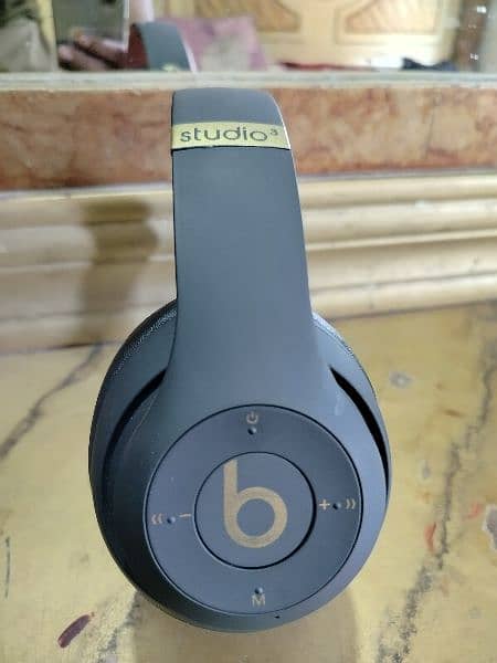 headphones beat studio 3 wireless Bluetooth 2