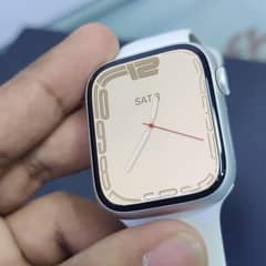 Apple Watch Series 8