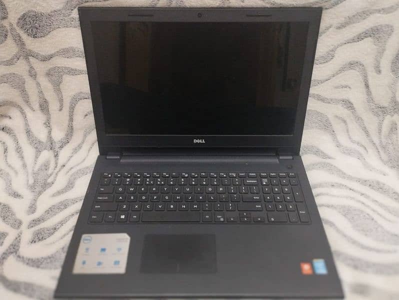 dell Inspiron 3000 core i5 1