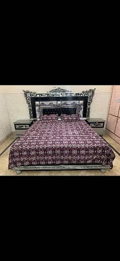 king size duble bed & dressing & side tables