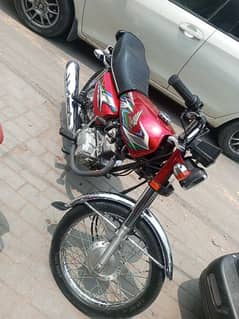 Honda cg 125 red clour clour lush condtion