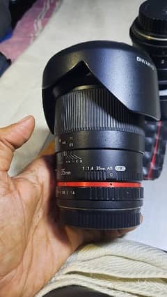 SAMYANG 35mm F1.4 EF Mount exchange possible