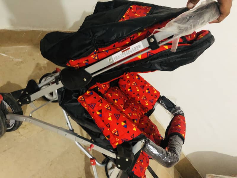 Pram/ Stroller 4