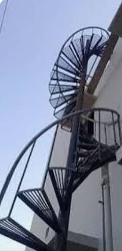 Iron spiral/round stair