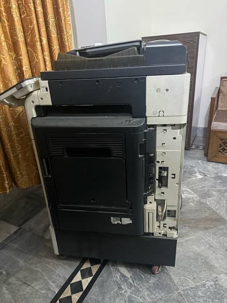 konica Minolta Bizhub c360 2