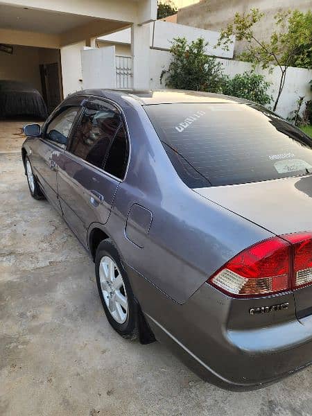 Honda Civic VTi 2004 4