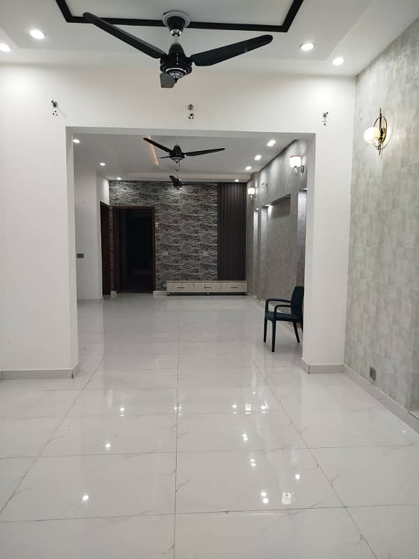 8 marla upper portion for rent in bahria orchard 1