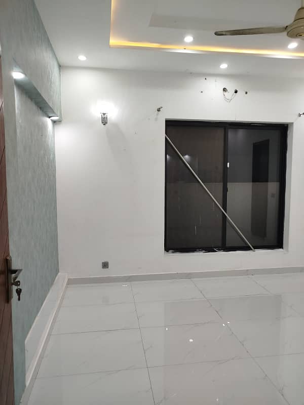 8 marla upper portion for rent in bahria orchard 5