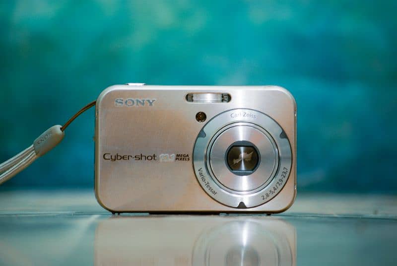 Sony Cybershot DSC-N2 large CCD 1/1.7" Sensor retro digicam 6