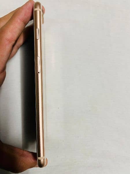 iphone 8 plus PTA Approvedwith box  read add 0