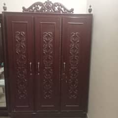 Almari 3 door (shisham wood)