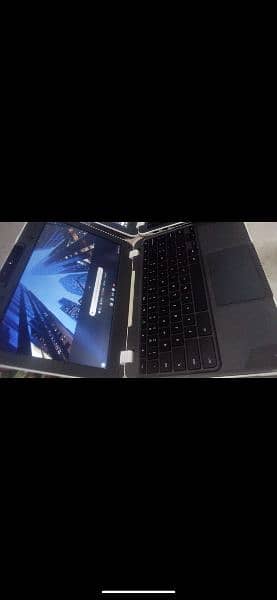 CHROMEBOOK 4/16 GB 10/10 CONDITION 4