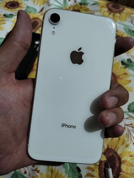 Iphone XR (White) 64 Gb (10/10) 2