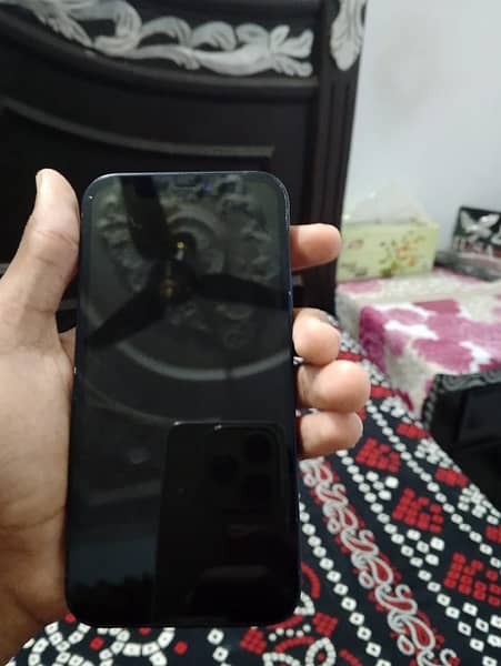 iphone  12 ( Sasta) 4