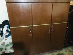 3 door fixed wardrobe