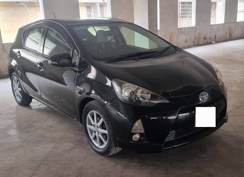 Toyota Aqua 2012 model 2015 registered 3