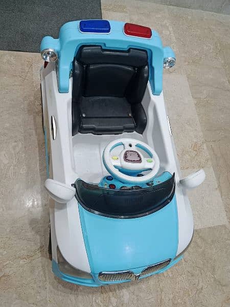 Kids self driving car with remote control 8