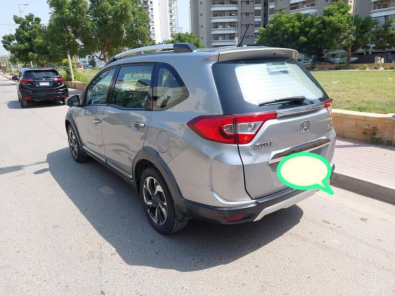 Honda BR-V 2017 (Low Km's) 10